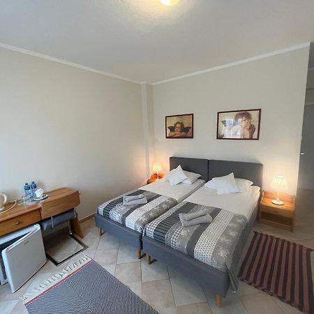 Gosciniec Jantar Hotel Gizycko Bagian luar foto