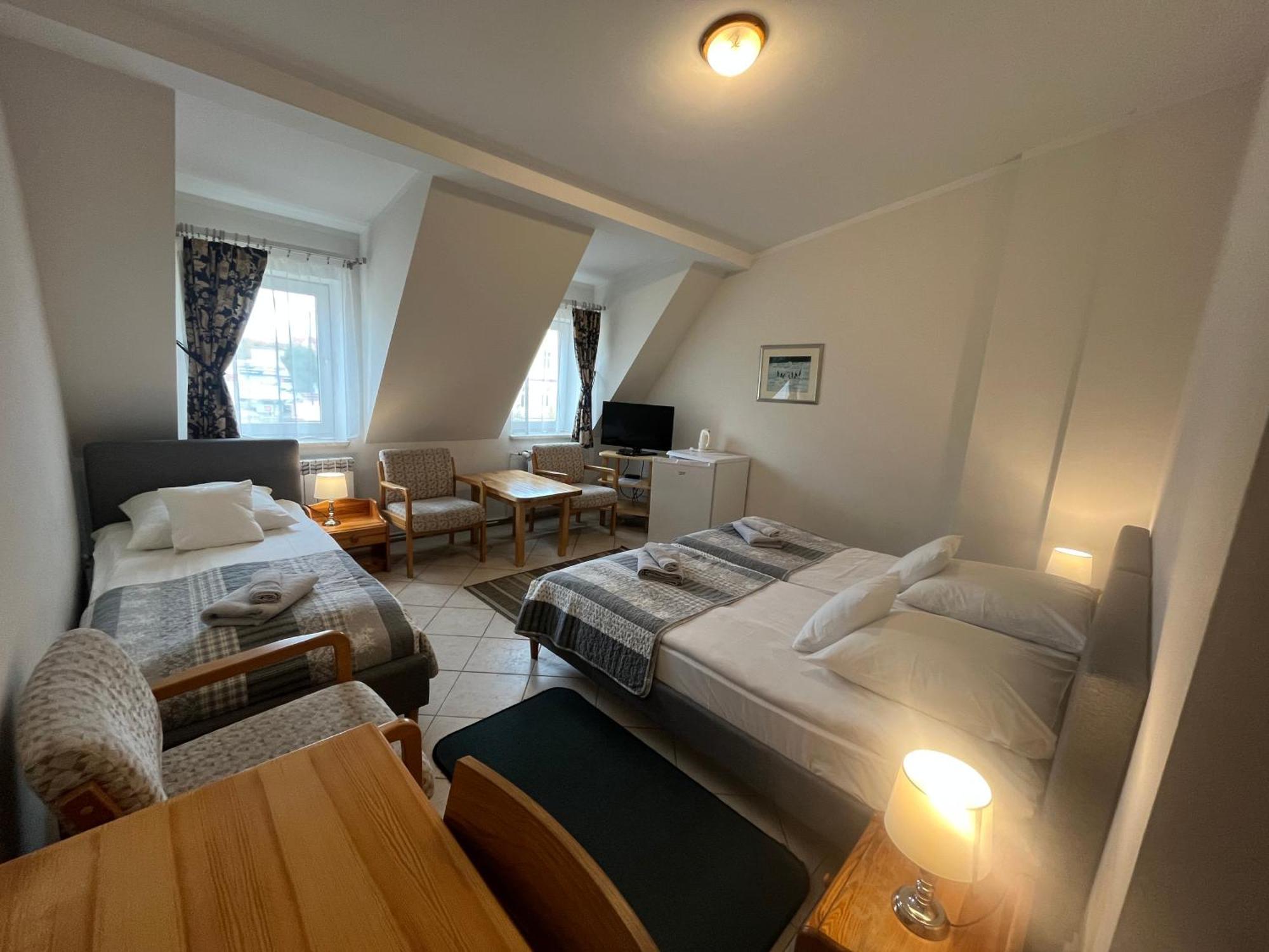 Gosciniec Jantar Hotel Gizycko Bagian luar foto