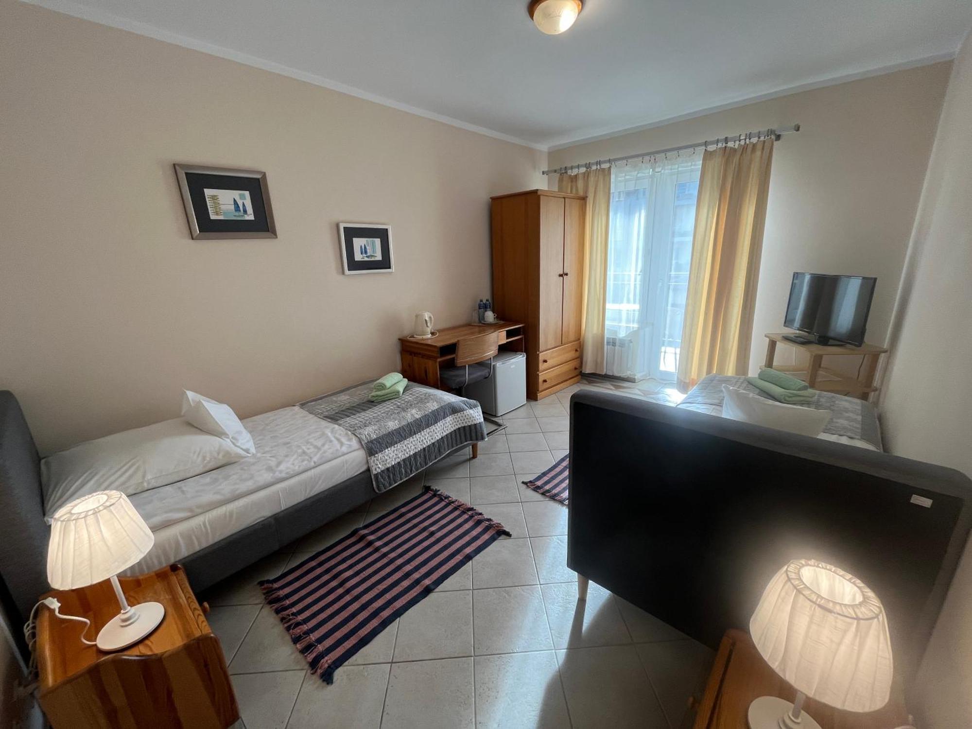 Gosciniec Jantar Hotel Gizycko Bagian luar foto