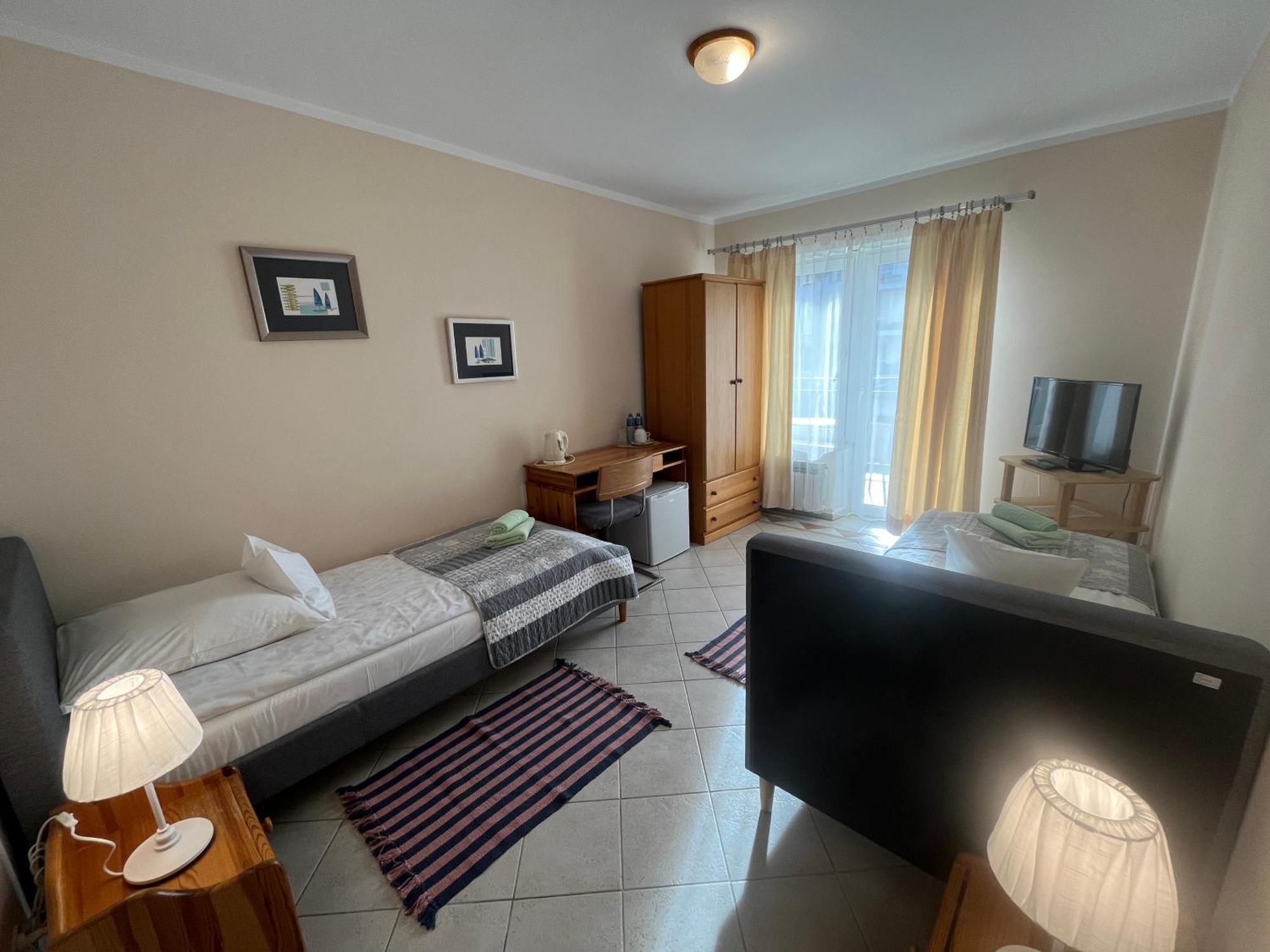 Gosciniec Jantar Hotel Gizycko Bagian luar foto