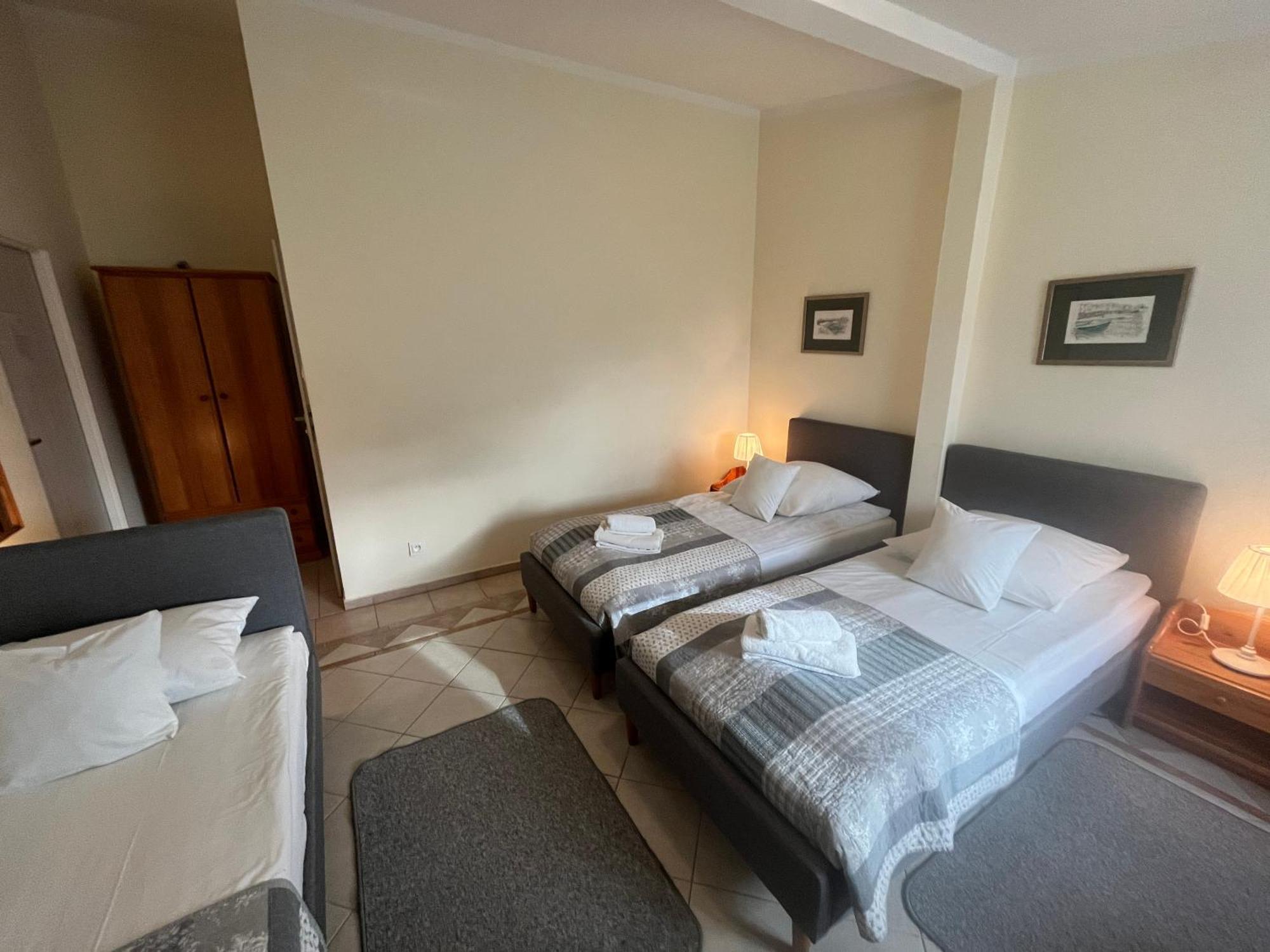 Gosciniec Jantar Hotel Gizycko Bagian luar foto